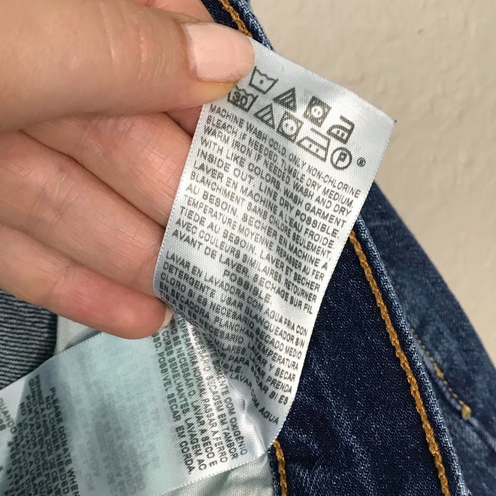 Levi's Blue Denim Cut-off Button Front 501 Short - Picture 7 of 8